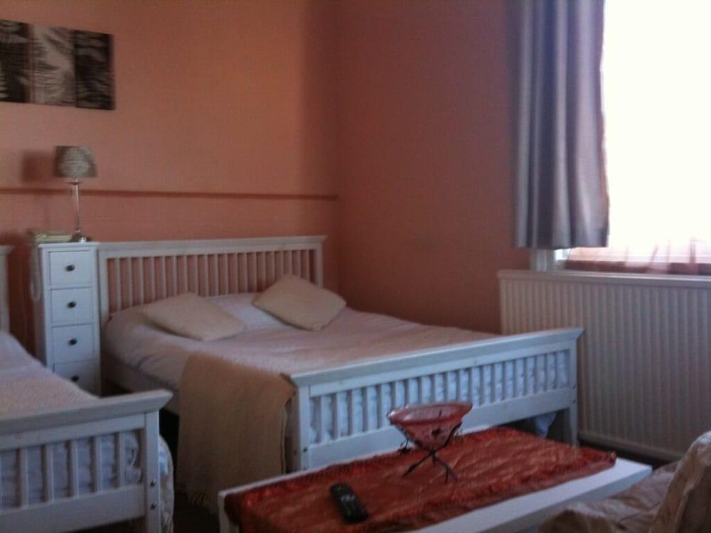 Balmoral Lodge Hotel Southport Extérieur photo